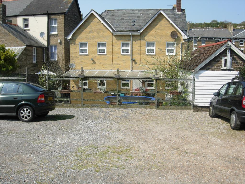 Longfield Guest House Dover Exterior foto